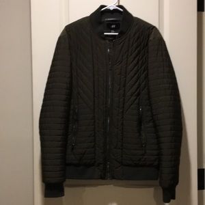 H&M mens ZipUp Quilted puffer Bomber Jacket zipper pockets Olive Green size 44R